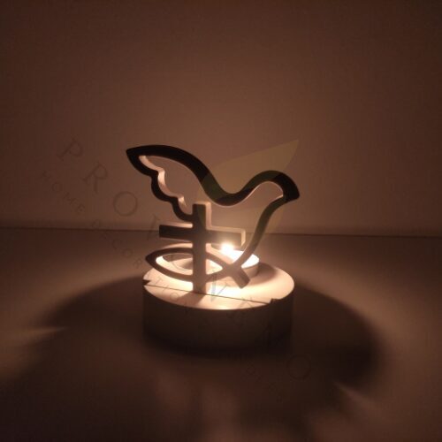 Svícen holubice s křížkem