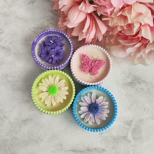 Vonné svíčky v nádobě 