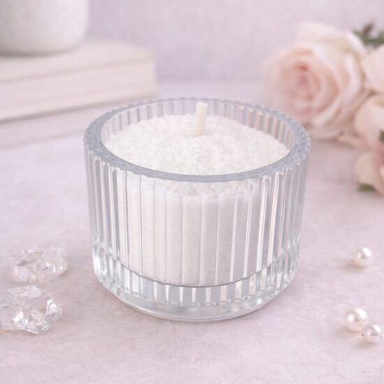 Bílá sypaná svíčka z přírodního vosku